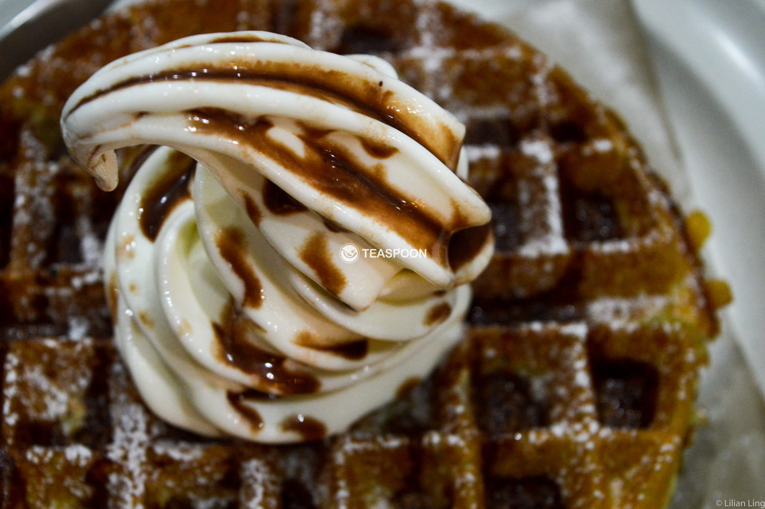 【Kuching Must Eat】Best Waffles & Ice Cream in Town! Teaspoon